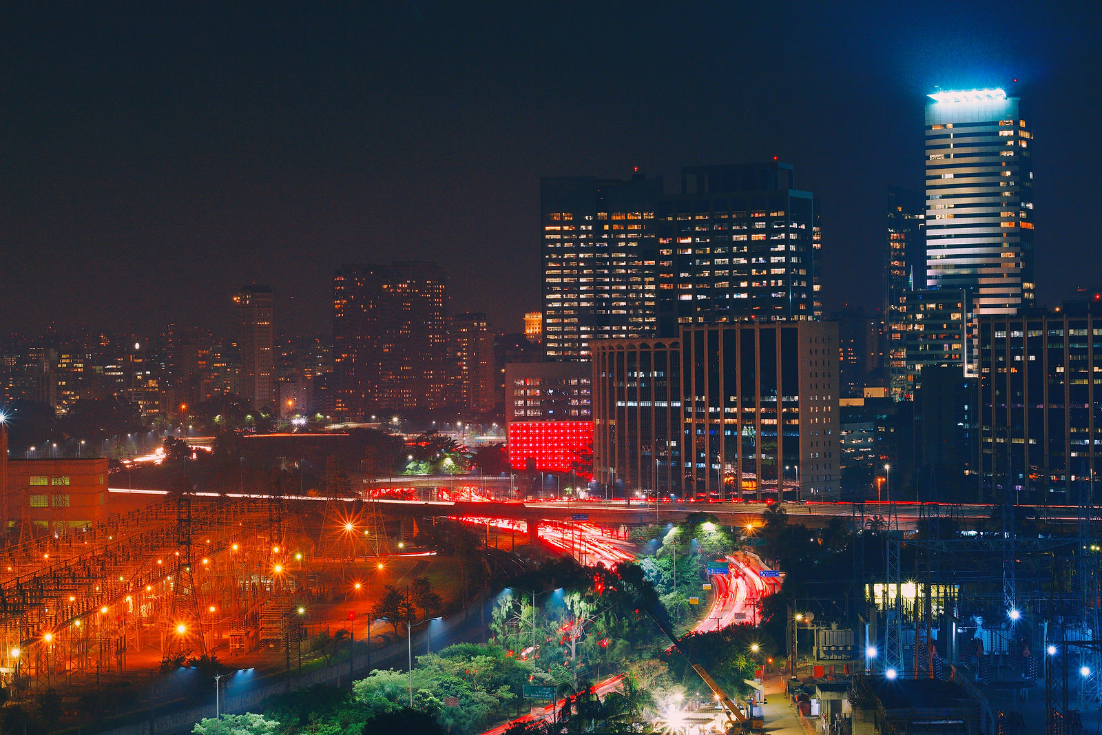 Image by D A V I D S O N L U N A